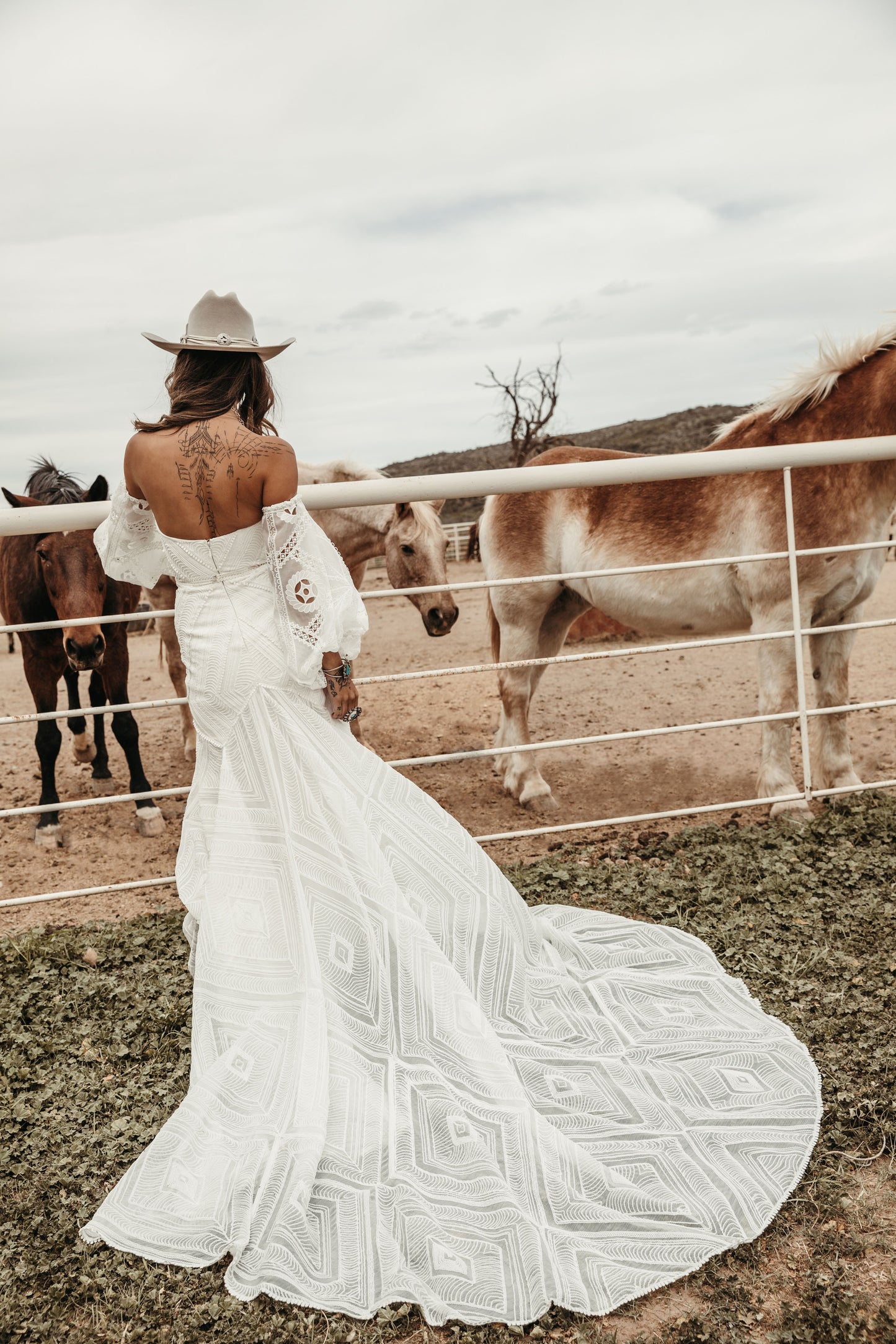 Arizona Gown - UK20 C