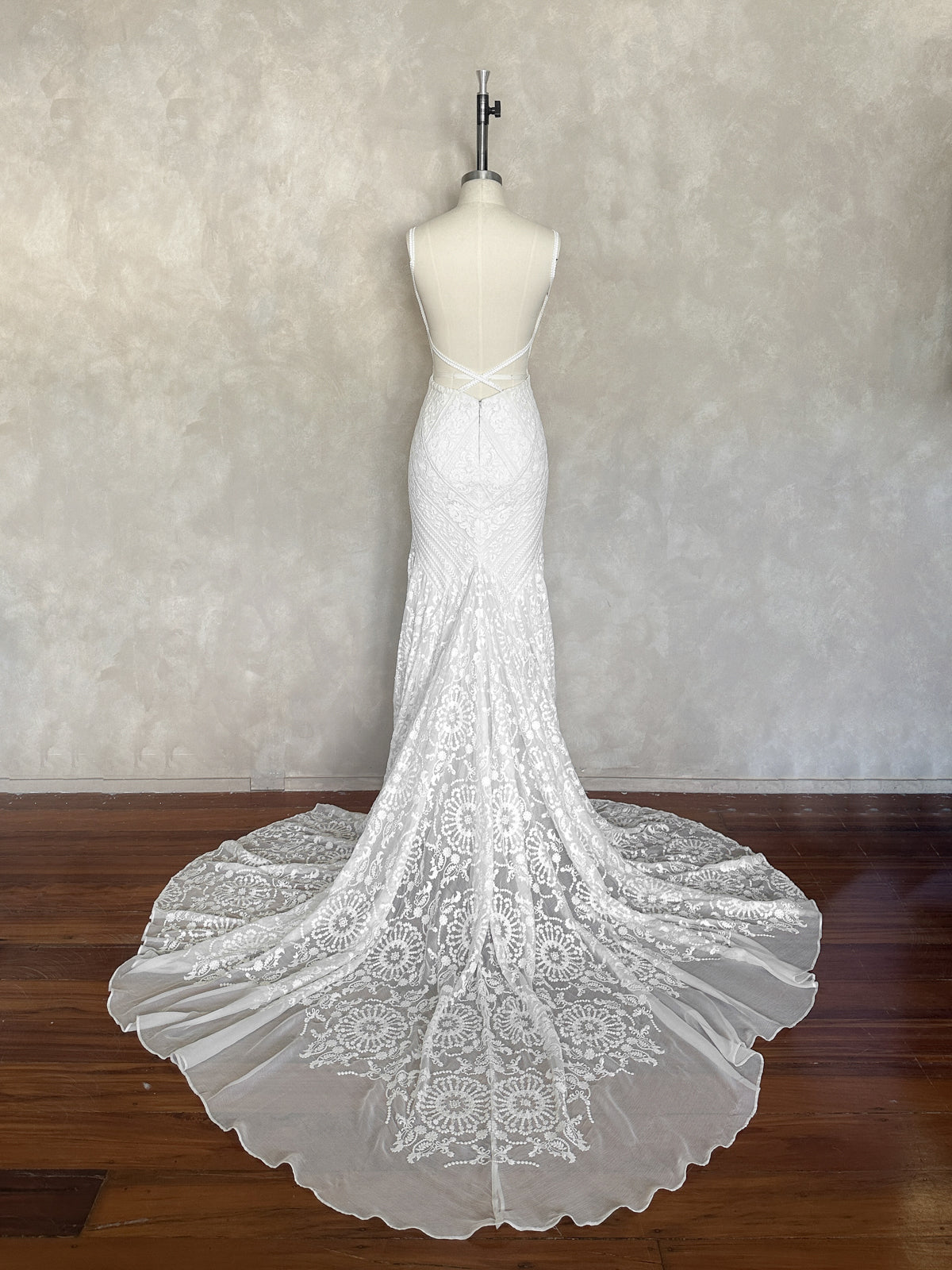 Cassian Gown - UK8