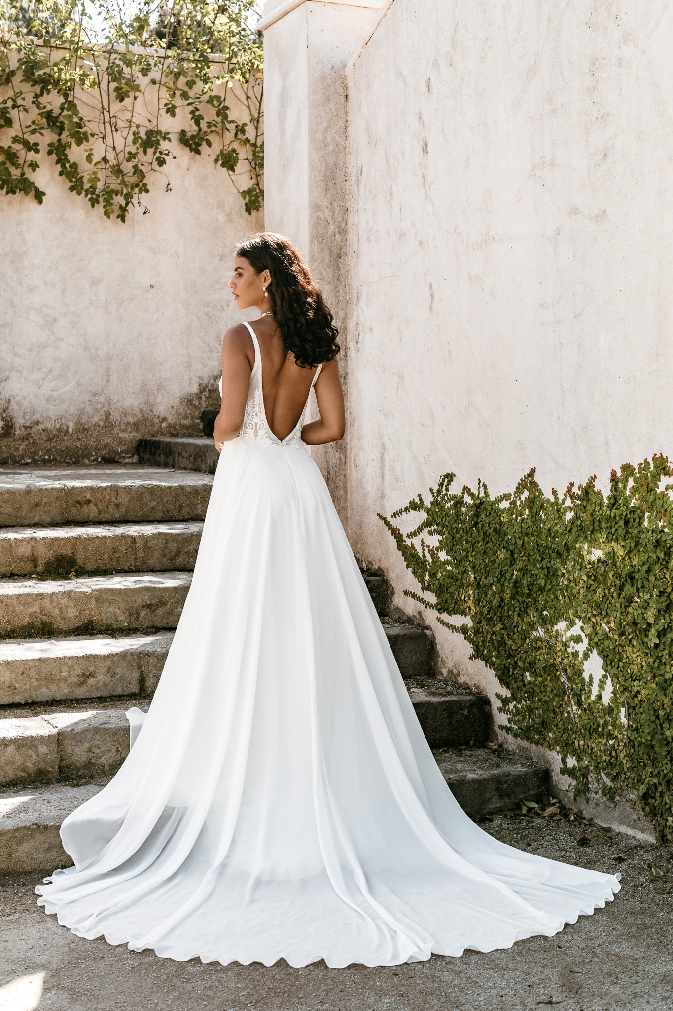Noble Gown - UK 14
