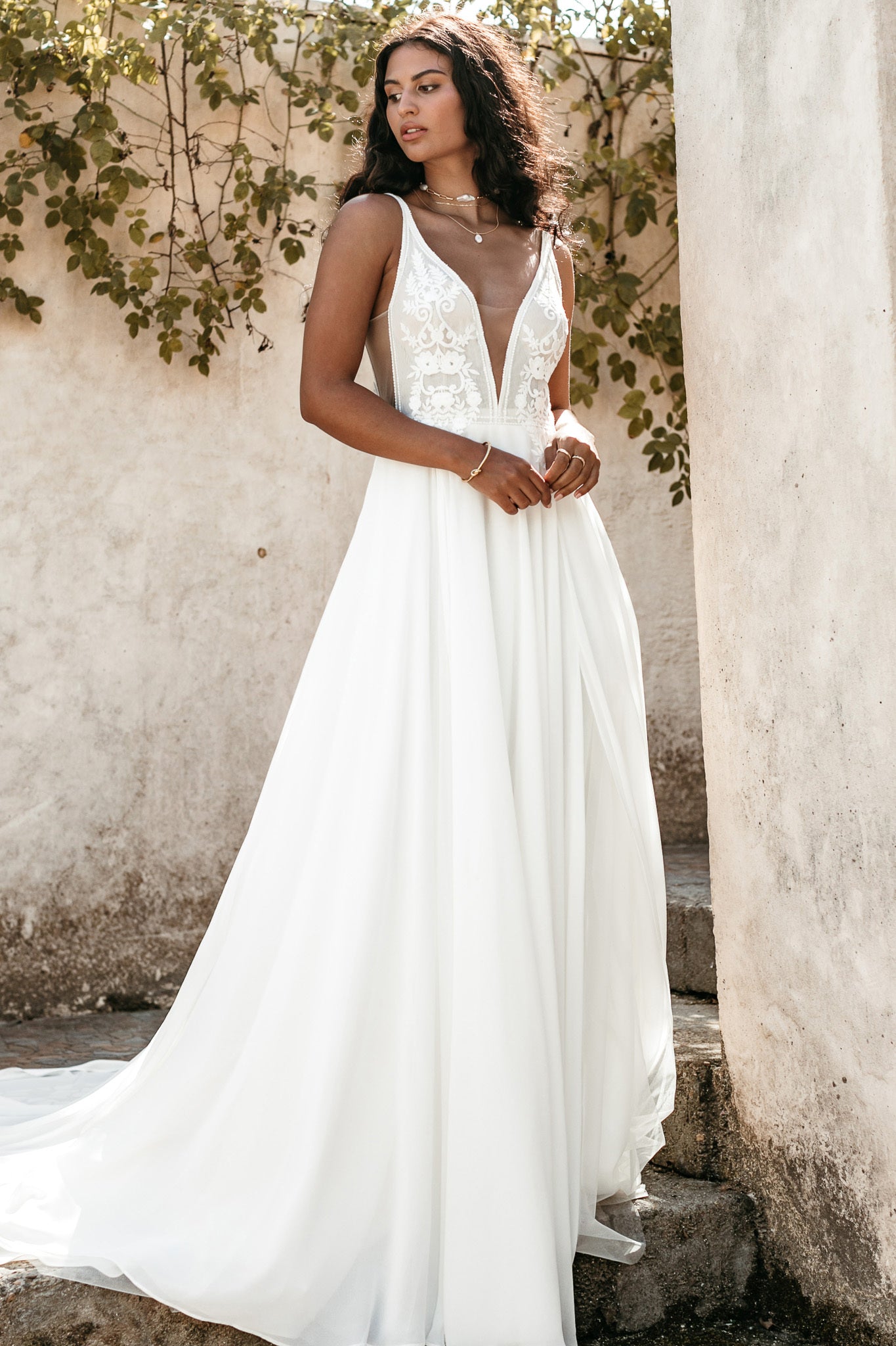 Noble Gown - UK 8