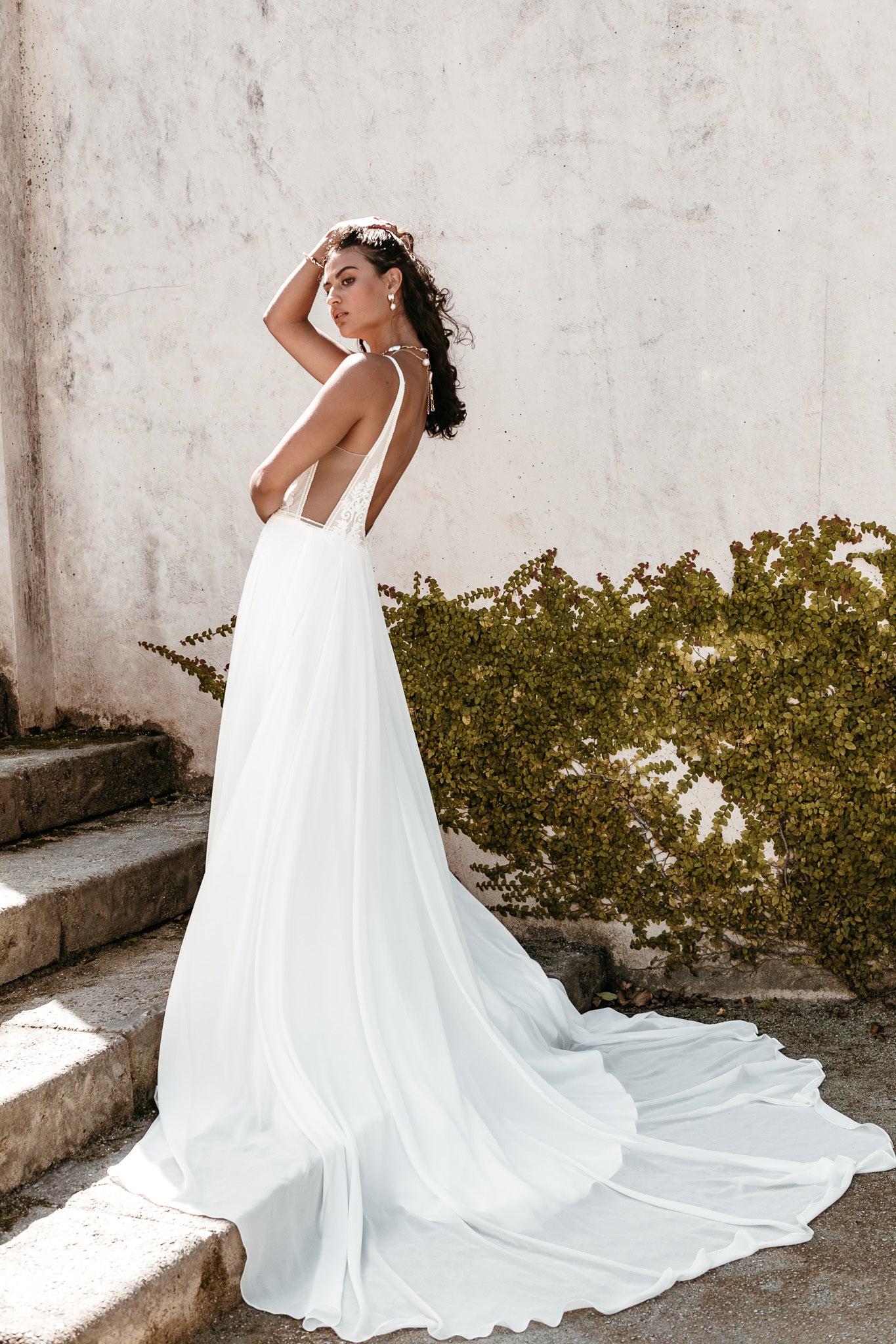 Noble Gown - UK 14