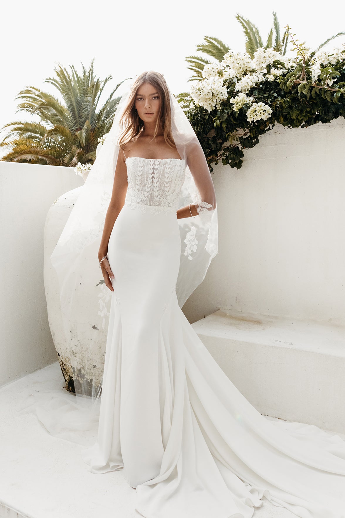 Aidan Gown - UK6