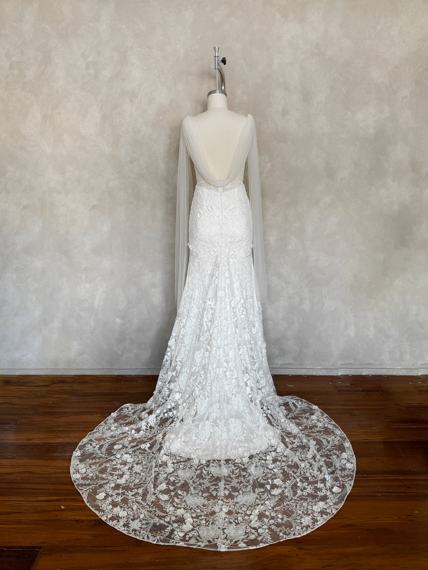 Owen Gown - UK 12