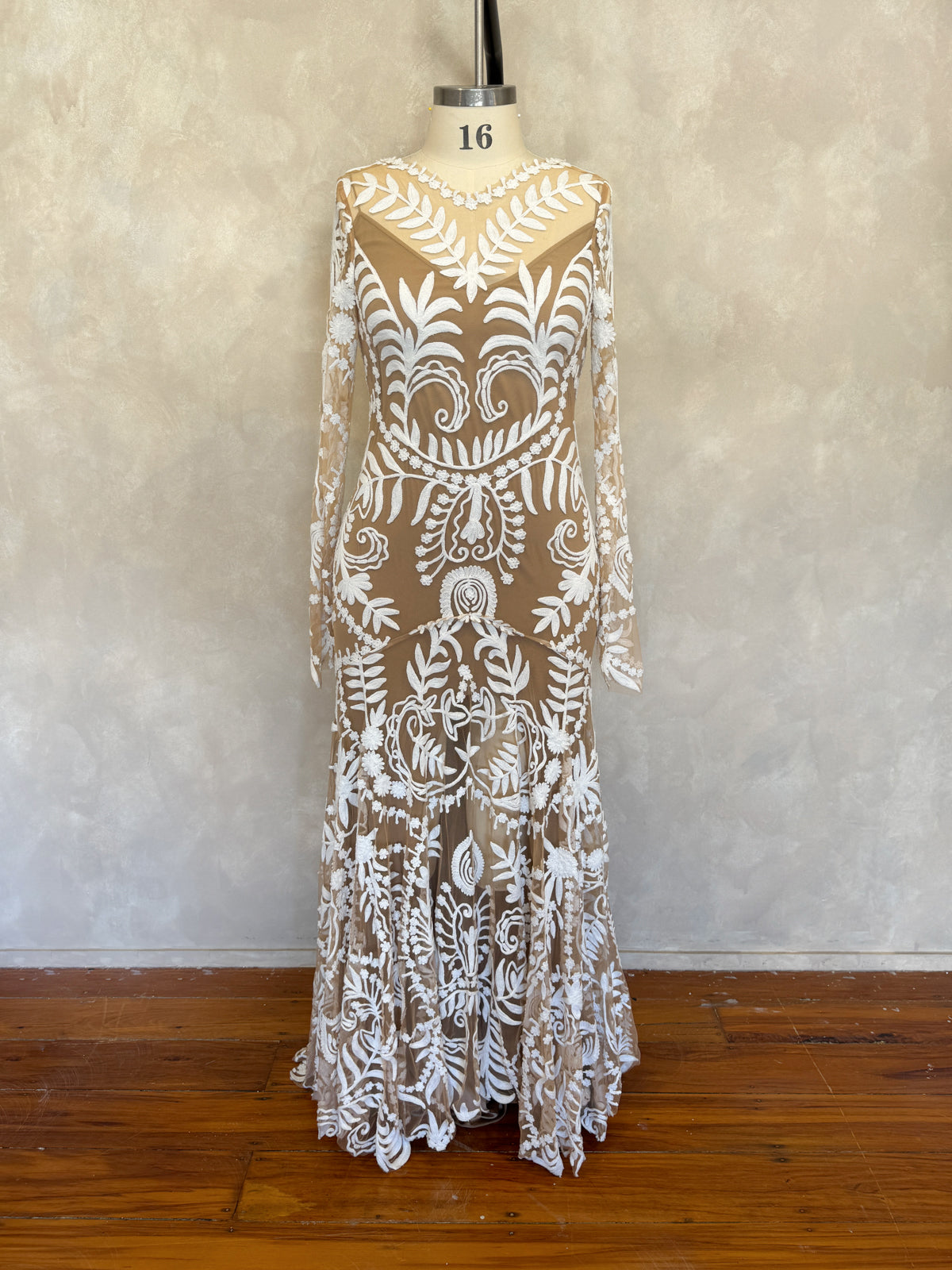 Avril Sienna Gown - UK16