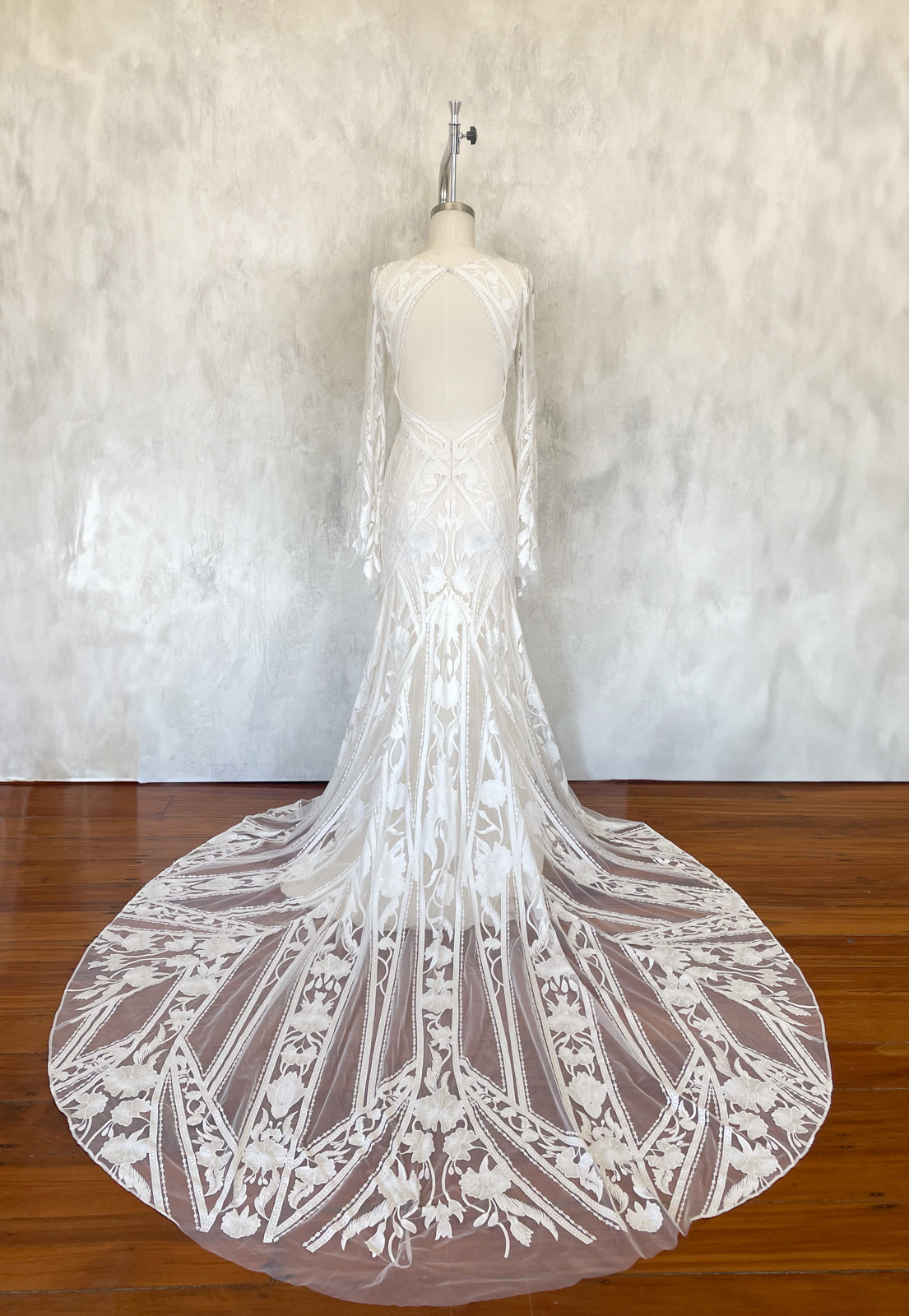 Rider Gown Off White - UK10