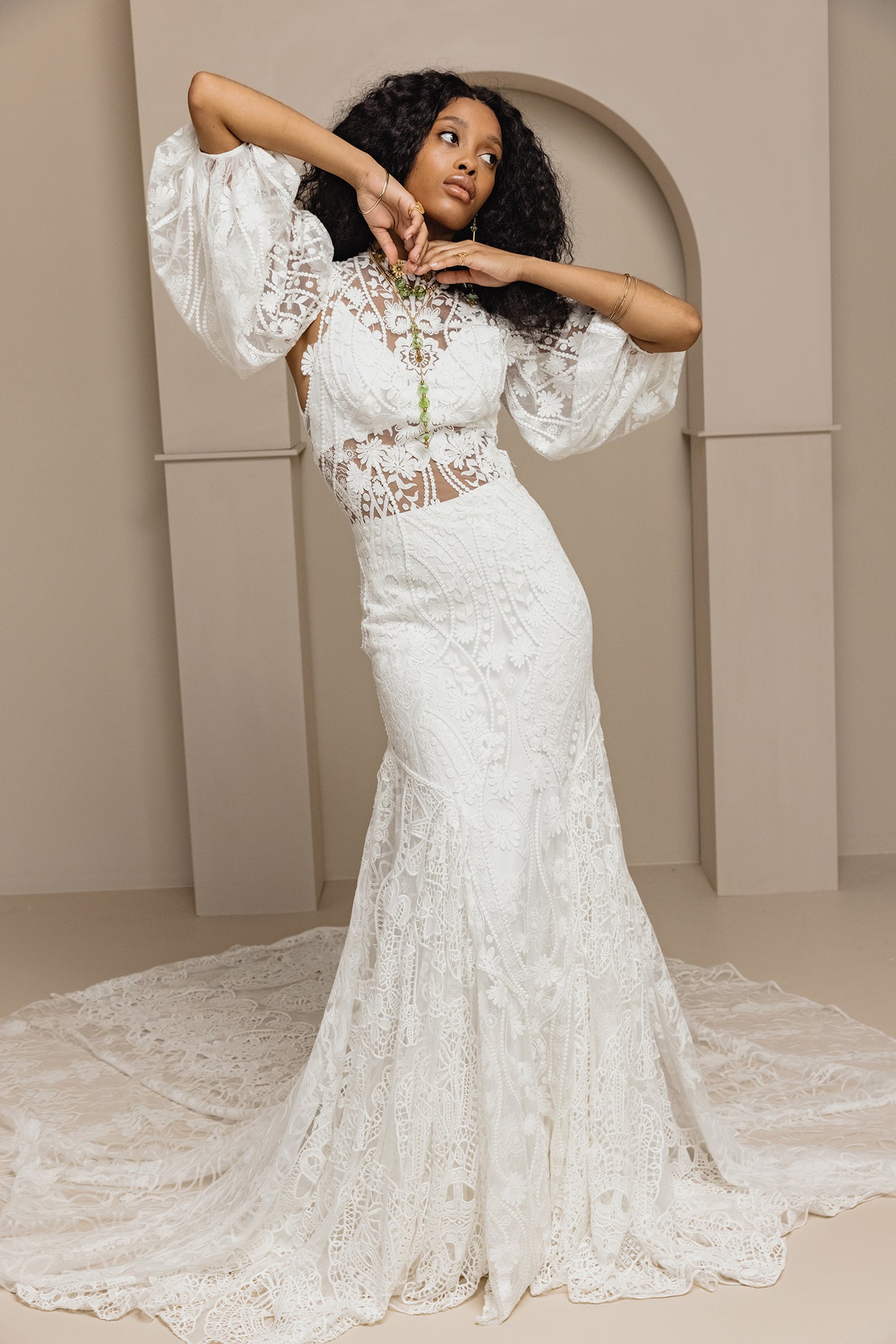 Joni Off-White Gown - UK18