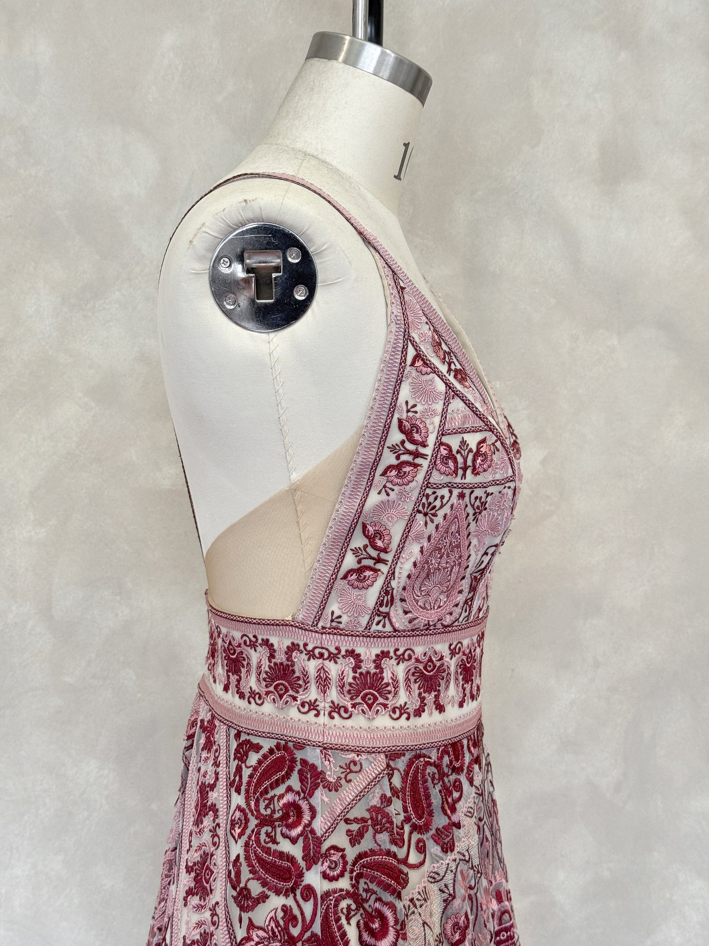 Kyara Blush Gown - UK10