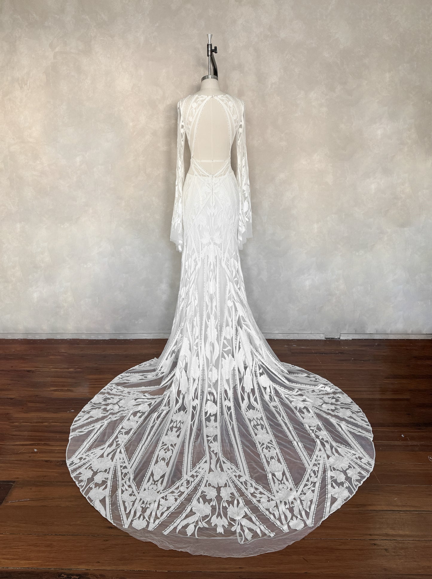 Rider Gown Off White - UK8