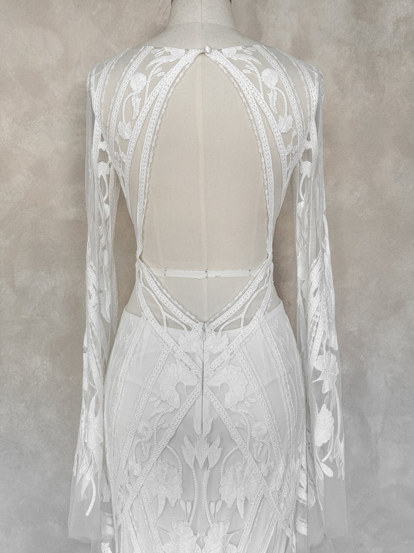 Rider Gown Off White - UK8